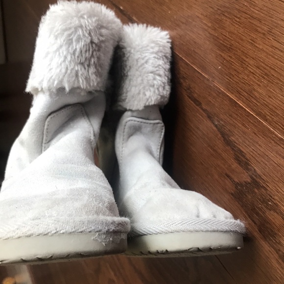 Disney’s Frozen silver kid winter boots in size 12 - Picture 5 of 6